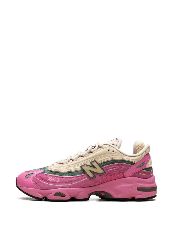 New Balance
1000 "Pink