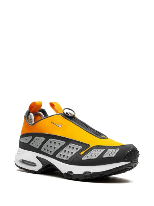 Air Max Sunder "Canyon Gold Deep Ocean" sneakers
