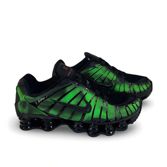 NIKE SHOX TL THERMOREACTIVE GREEN & BLACK COLOUR CHANGE