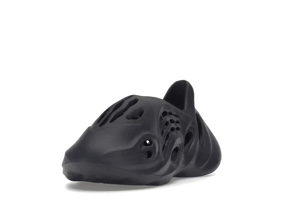 Adidas Yeezy Foam RNR Onyx - Dripflix