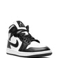 Kids 
Jordan
Air Jordan 1 Mid "Panda" sneakers