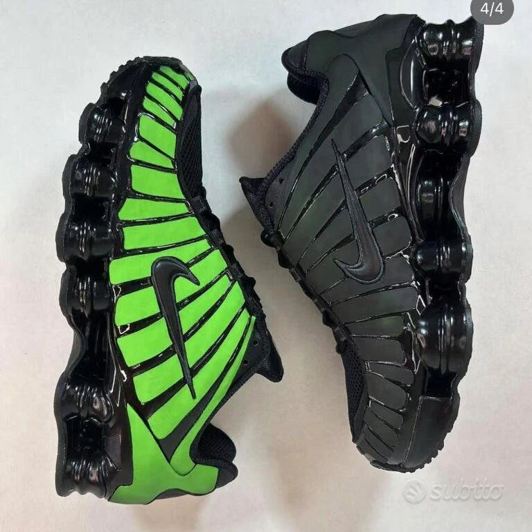 NIKE SHOX TL THERMOREACTIVE GREEN & BLACK COLOUR CHANGE