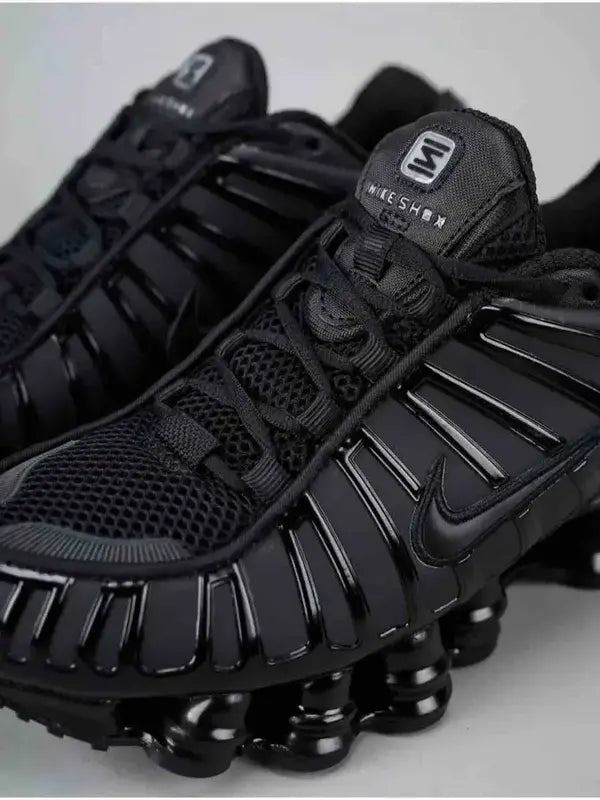 NIKE SHOX TL THERMOREACTIVE GREEN & BLACK COLOUR CHANGE