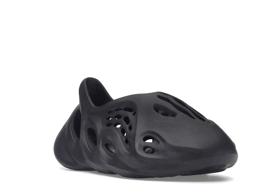Adidas Yeezy Foam RNR Onyx - Dripflix