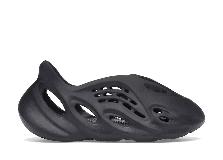 Adidas Yeezy Foam RNR Onyx - Dripflix
