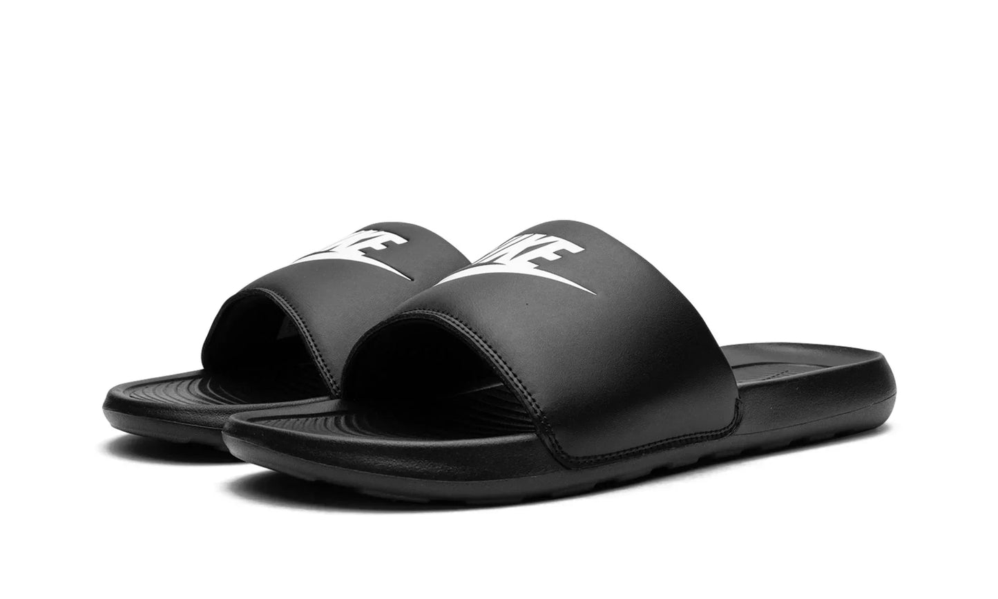 NIKE VICTORI ONE SLIDE "Victori One"